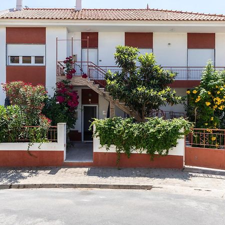 טאווירה Porta Nova Guesthouse By R-Tex מראה חיצוני תמונה