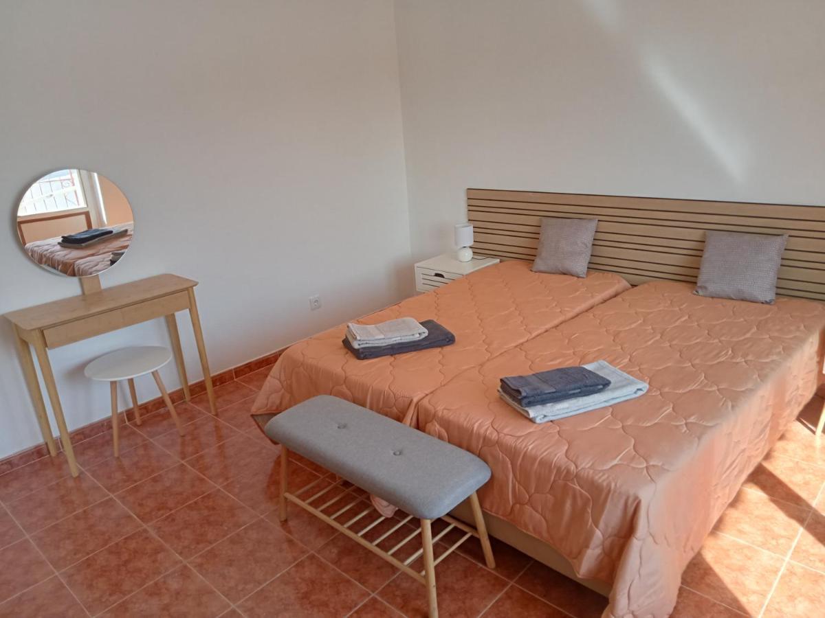 טאווירה Porta Nova Guesthouse By R-Tex מראה חיצוני תמונה