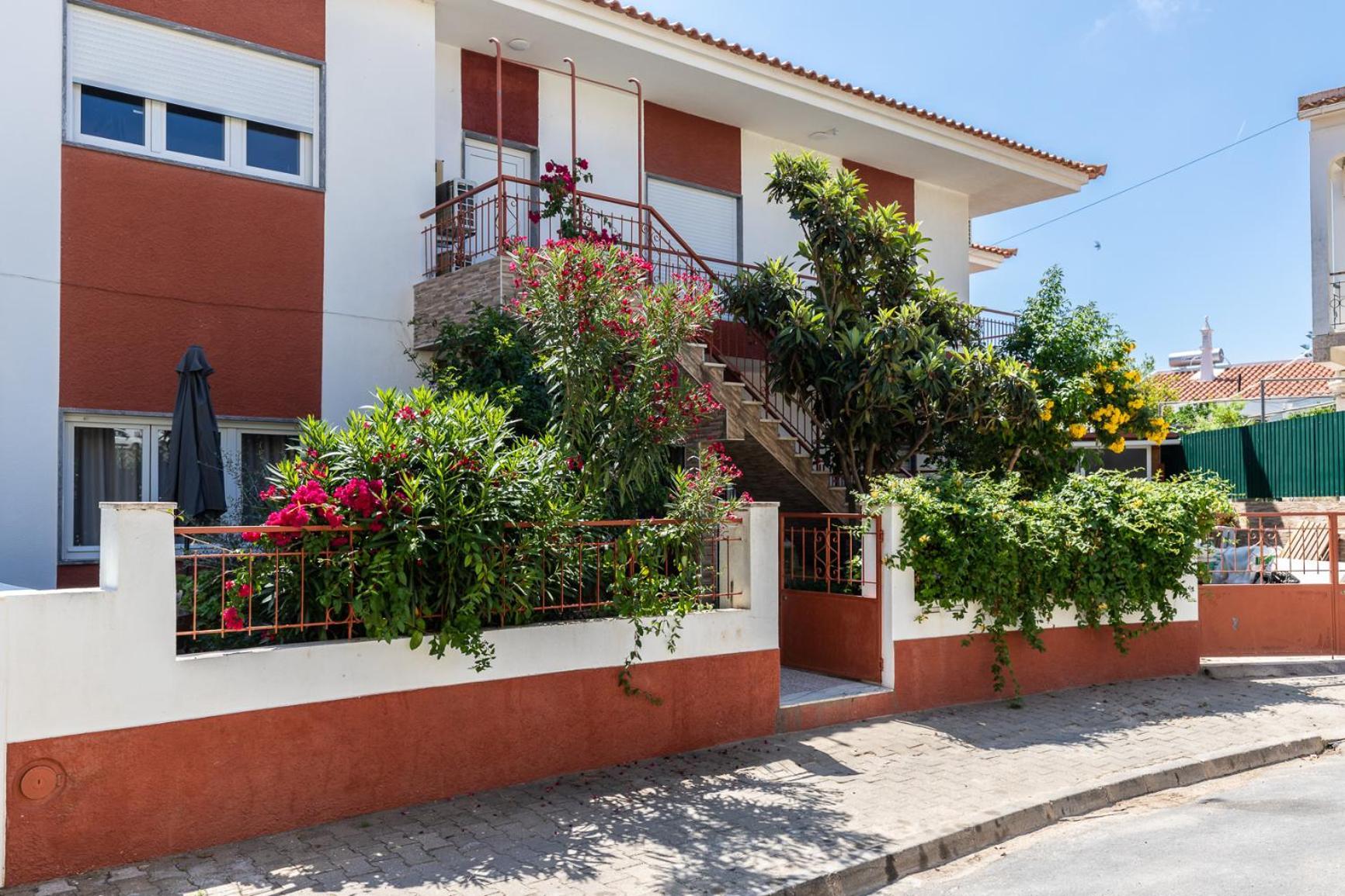 טאווירה Porta Nova Guesthouse By R-Tex מראה חיצוני תמונה