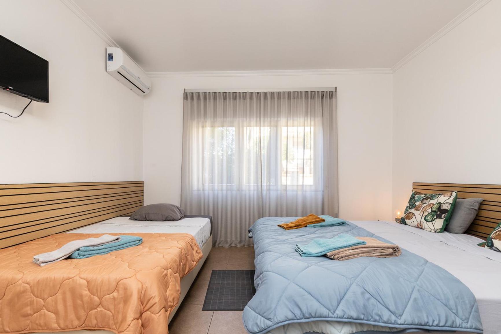 טאווירה Porta Nova Guesthouse By R-Tex מראה חיצוני תמונה