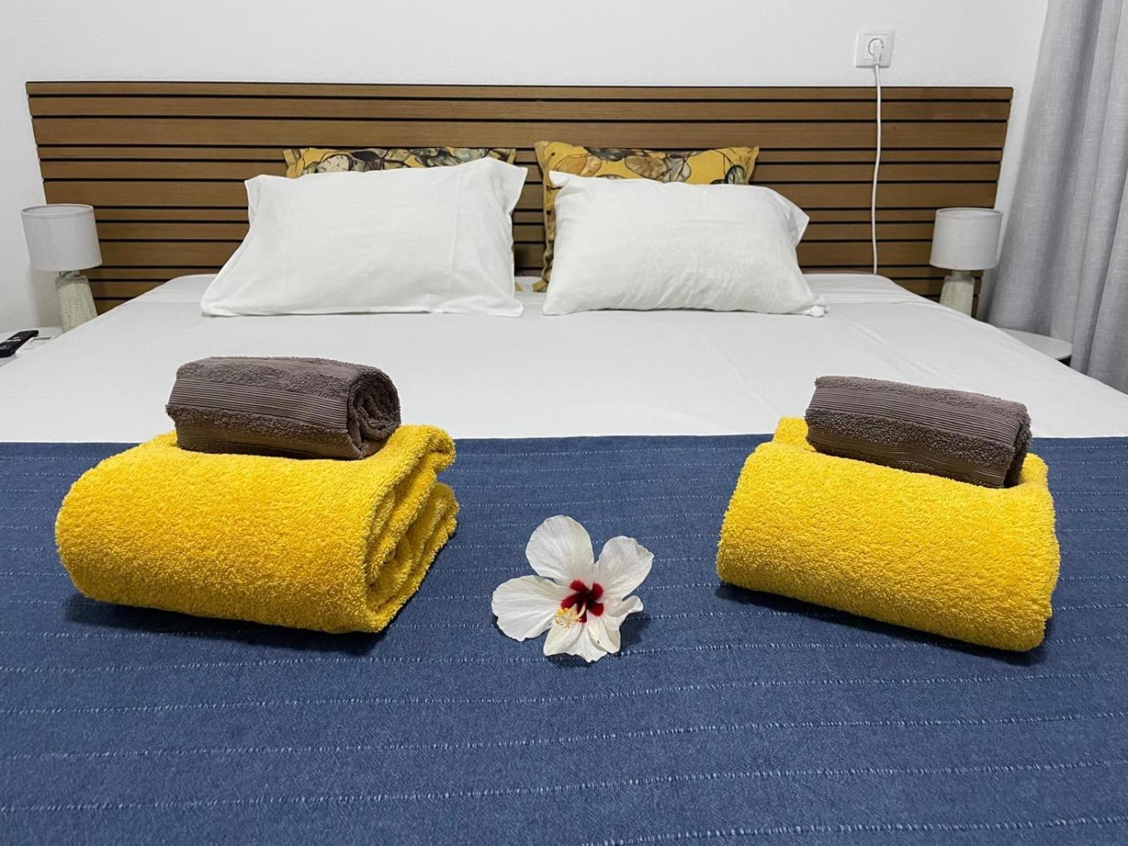 טאווירה Porta Nova Guesthouse By R-Tex מראה חיצוני תמונה